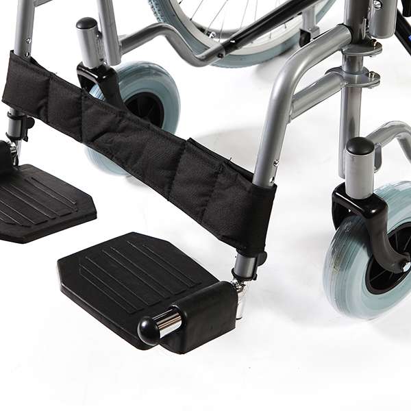 Кресло-коляска Barry R1 с принадлежностями,сиденье 46 см