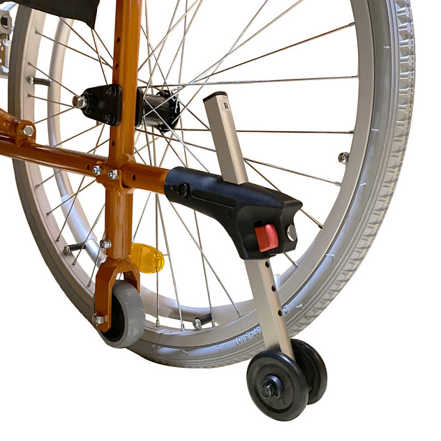 Кресло-коляска инвалидная механическая FS218LQ, с пневматическими колесами, 45 см