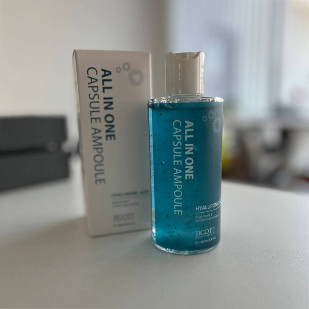 Сыворотка ампульная с гиалуроновой кислотой Jigott All-In-One 200ml