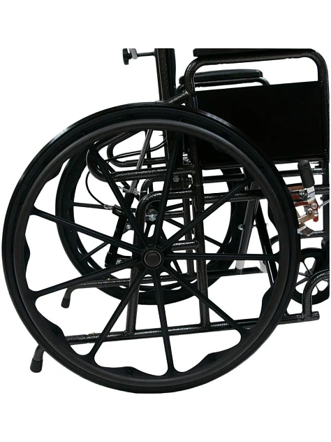 Коляска инвалидная FS 902 GC-46