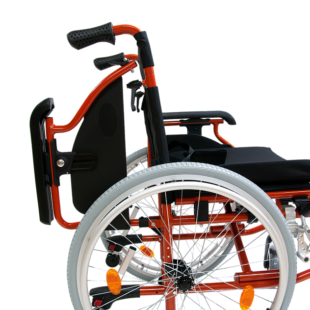 Кресло-коляска инвалидная механическая FS218LQ, с пневматическими колесами, 45 см