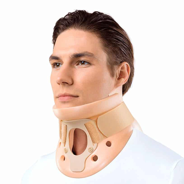 Головодержатель жесткий Orto CC-229 с отверстием (типа Филадельфия)