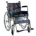 Кресло-коляска для инвалидов FS682с санитарным оснащением